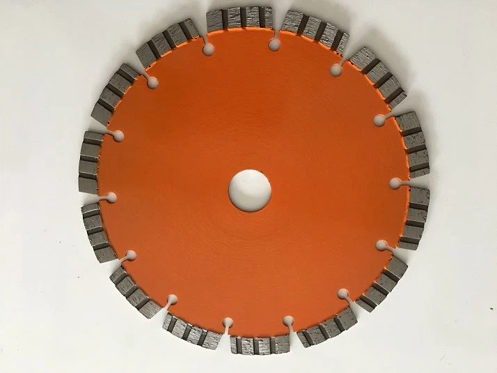 Segmented Turbo Blade